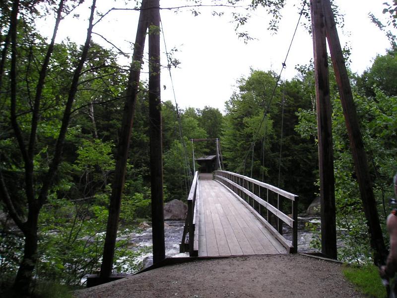 PemiBridgeHike (39).JPG - Eventually we made it back to Lincoln Woods and the last bridge crossing. In total we did just over 14 miles and crossed 5 bridges. It rained off and on a few times, but overall we stayed dry. Another great day in the woods.